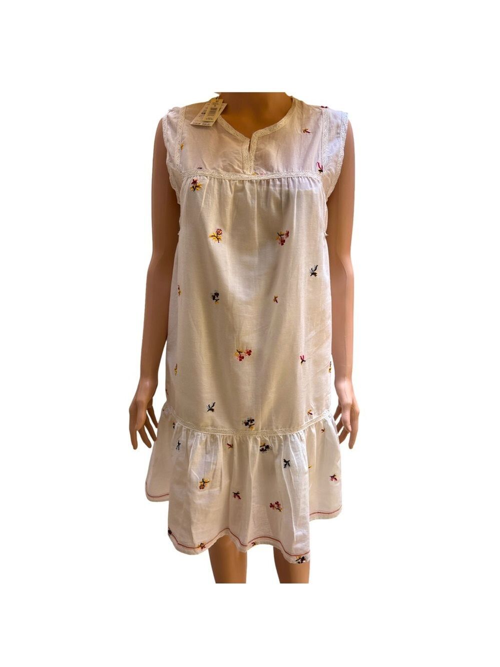 MaxStudio White Floral Embroidered Tiered Dress Small NWT - Picture 2 of 9